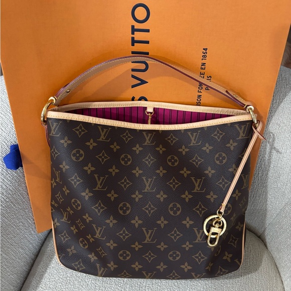 Louis Vuitton Handbags - Authentic Louis Vuitton NEW delightful PM discontinued Pink pivone monogram bag
